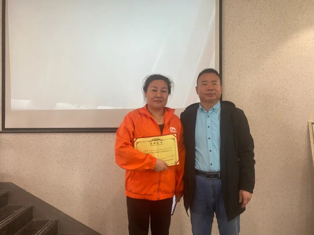 日洋艺术涂料：历时4天，这个培训班圆满结束!