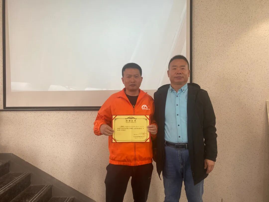 日洋艺术涂料：历时4天，这个培训班圆满结束!