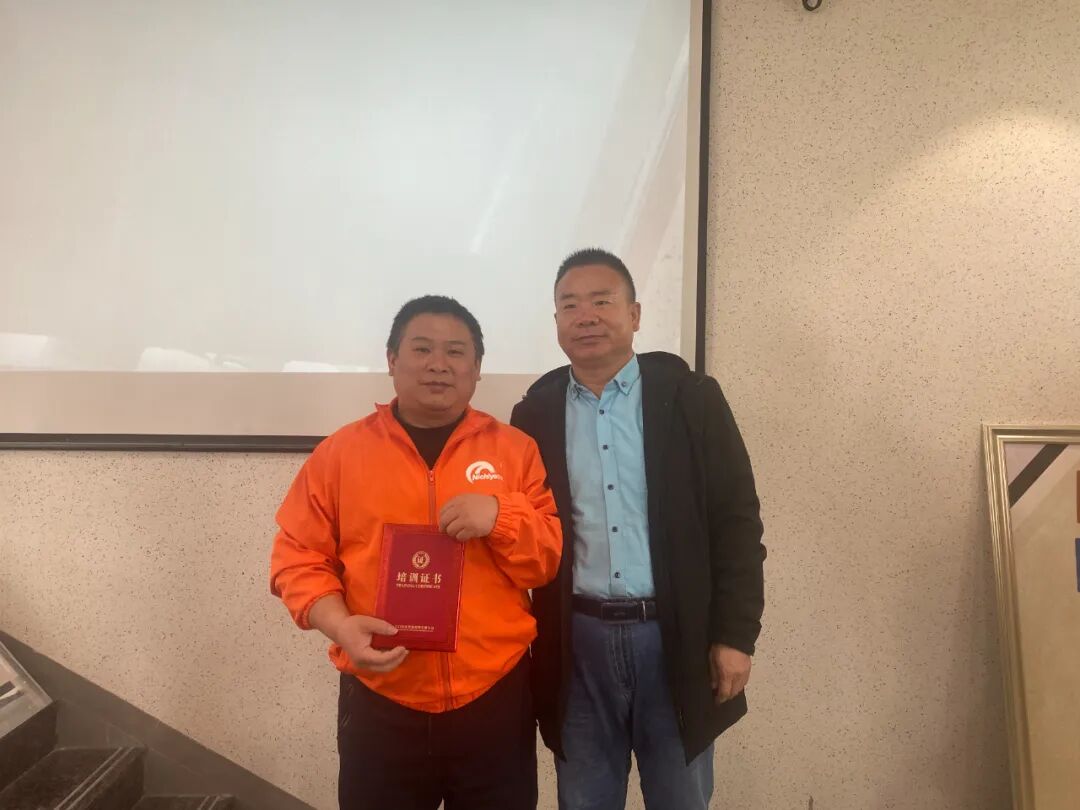 日洋艺术涂料：历时4天，这个培训班圆满结束!