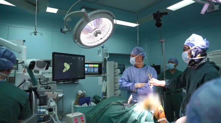 洗牙机器什么牌子好《健康常在》第116期——智慧医疗“黑科技”，机器人频繁现身_https://www.jmylbn.com_新闻资讯_第6张