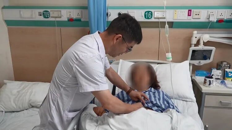 洗牙机器什么牌子好《健康常在》第116期——智慧医疗“黑科技”，机器人频繁现身_https://www.jmylbn.com_新闻资讯_第16张