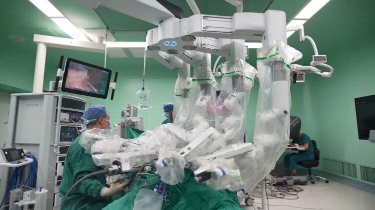 洗牙机器什么牌子好《健康常在》第116期——智慧医疗“黑科技”，机器人频繁现身_https://www.jmylbn.com_新闻资讯_第10张