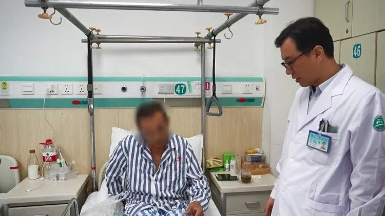 洗牙机器什么牌子好《健康常在》第116期——智慧医疗“黑科技”，机器人频繁现身_https://www.jmylbn.com_新闻资讯_第3张