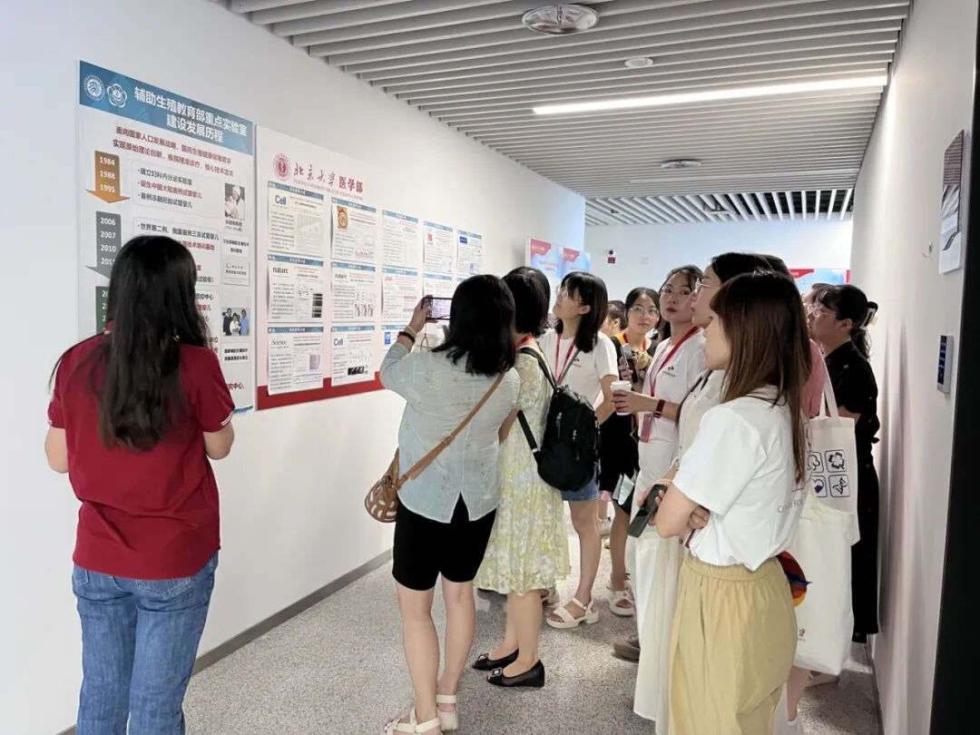 全国高中学校老师一行参观-4.jpg