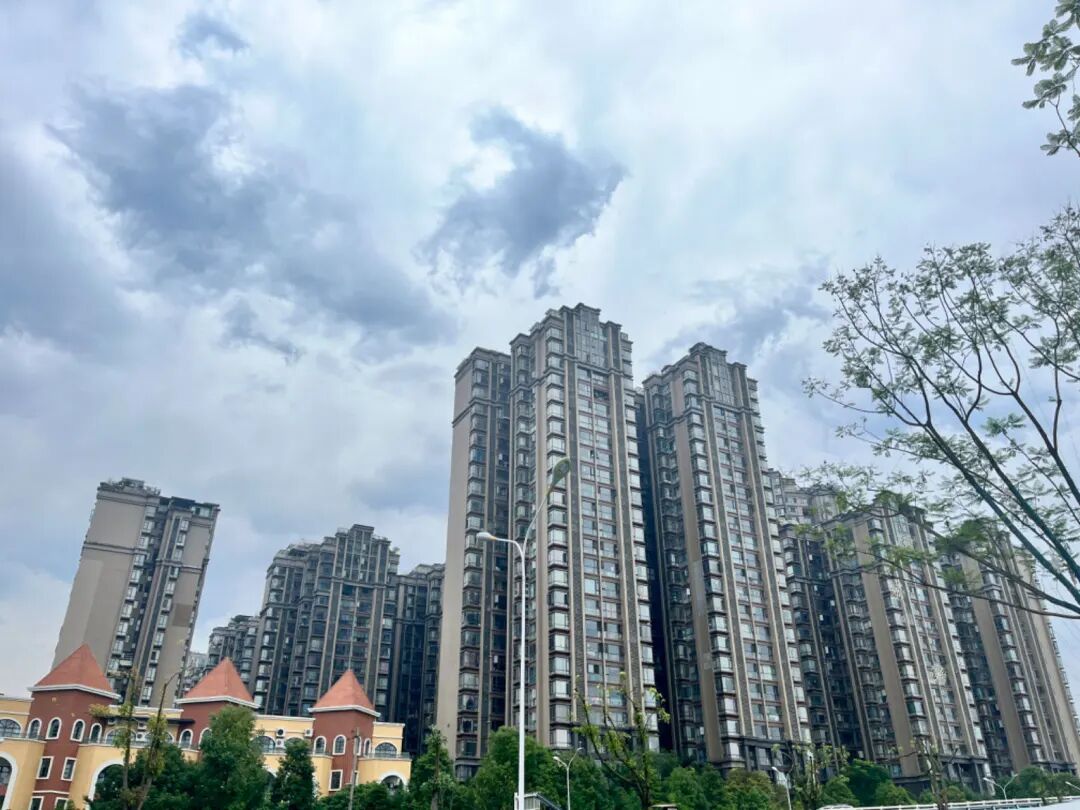 狂飙上涨38923月绵阳二手房成交量大涨房价却全城下跌