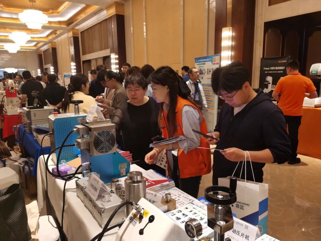 聚砺全国先进陶瓷高峰论坛，圆满收官，下一站深圳，精彩待续，敬请期待！