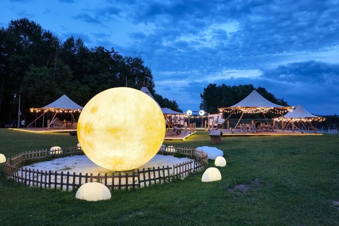 长白山夏季避暑度假 万达国际度假区22℃清凉亲子游玩攻略