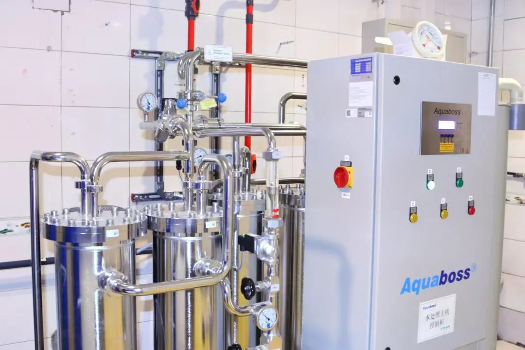 透析护理包是做什么的血透室——守住患者“肾”命线_https://www.jmylbn.com_新闻资讯_第17张