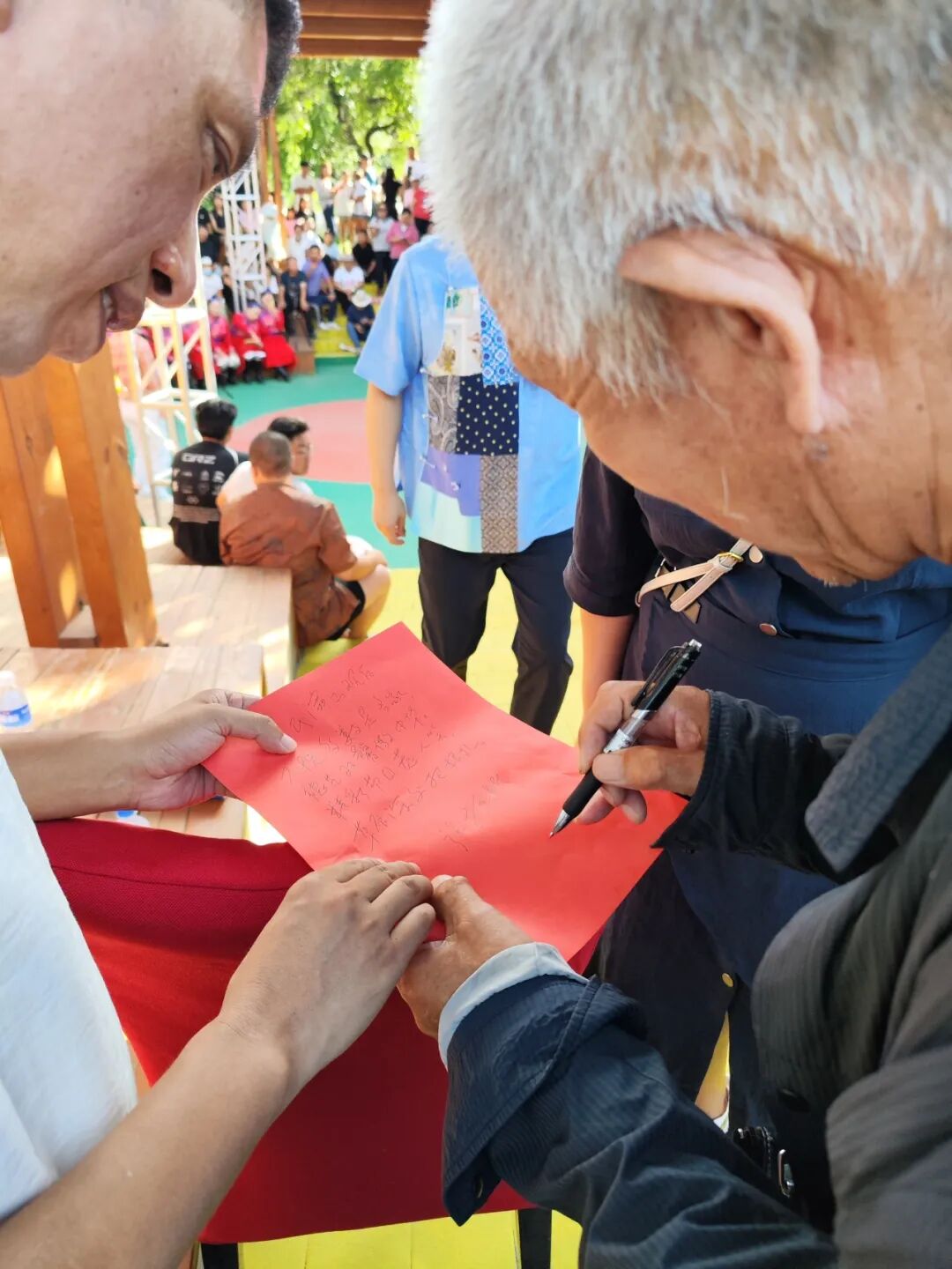 中国曲协“送欢笑”小分队走进兴安盟科右中旗惠民演出速记 第7张