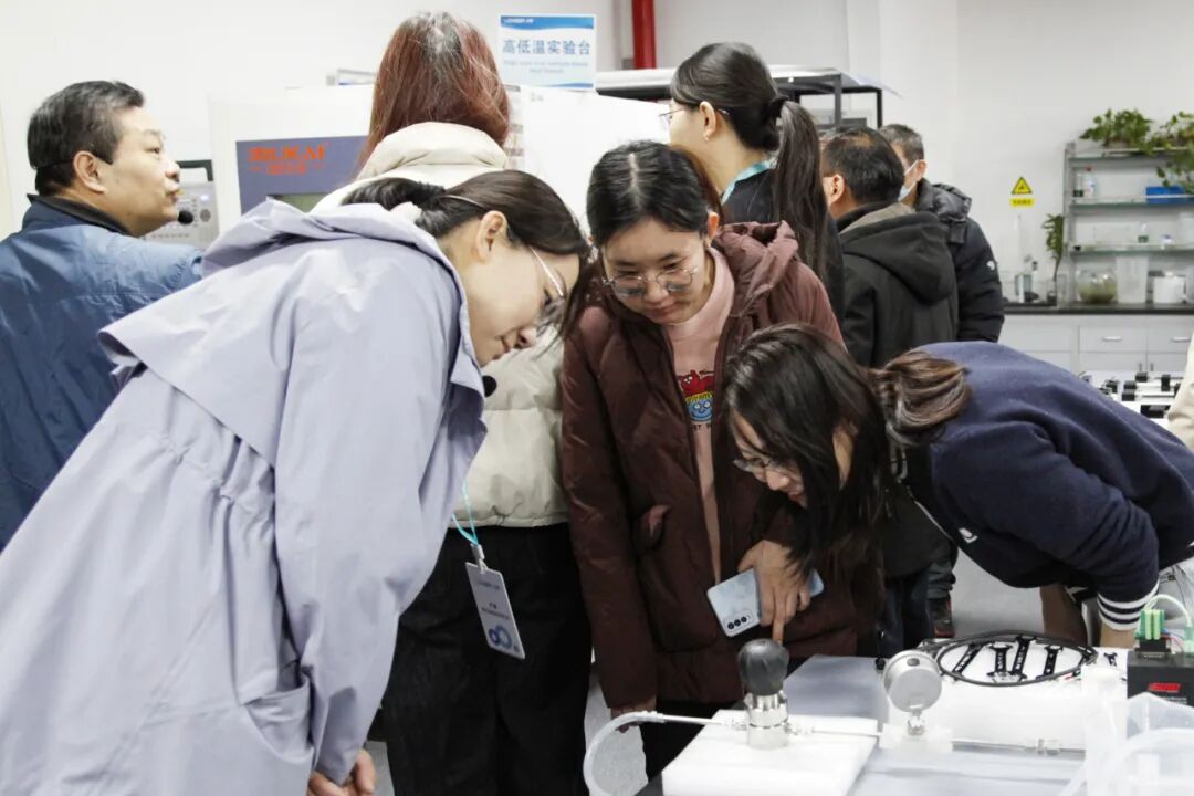 聚力突破，迎戰(zhàn)未來(lái) | 蘭格2025年經(jīng)銷(xiāo)商大會(huì)圓滿落幕