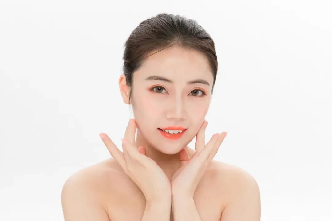 二氧化碳(co2)激光治疗是什么二氧化碳（CO₂）点阵激光，除了治疗痘坑还有哪些功能？_https://www.jmylbn.com_新闻资讯_第14张