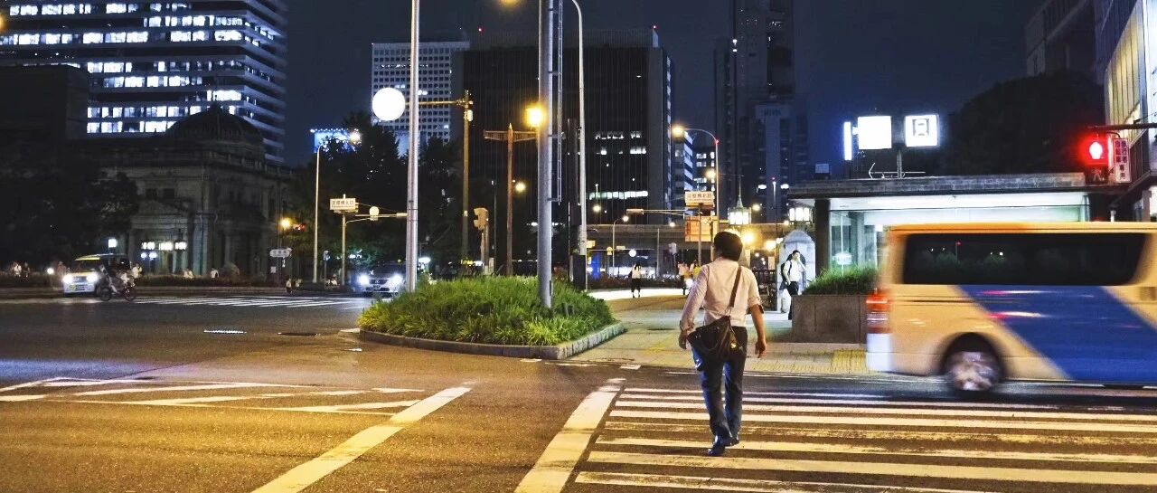 程序员踩点上下班，被HR约谈，网友：错了吗？