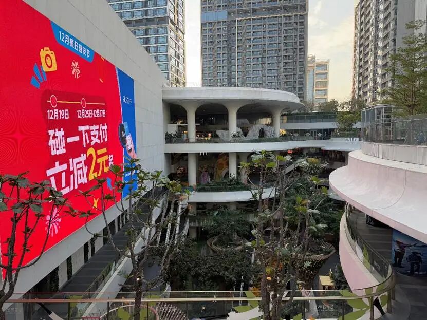 建筑的摆设布局 AI 生成的内容可能不正确。