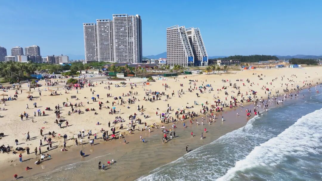 春节假期沙扒滨海旅游人气火爆 -阳西县人民政府网站