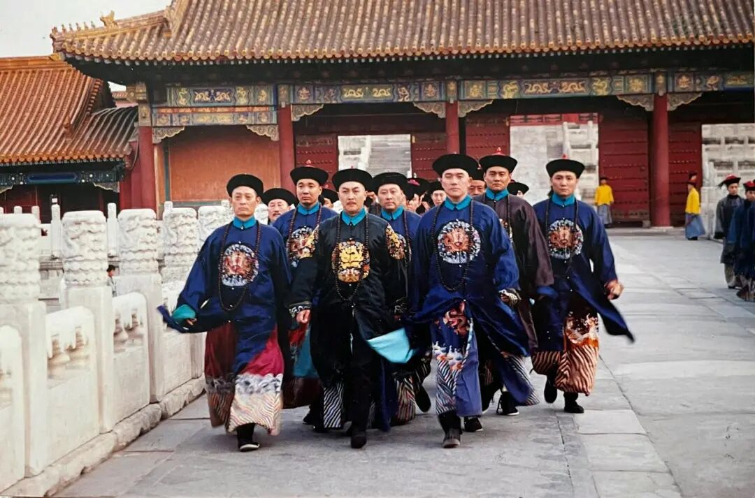 ▲ 电视剧《雍正王朝》剧照，众皇子在紫禁城。（资料图）