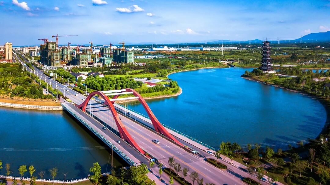 早在2022年,安徽省便明确先行启动"一地六县"郎广片区康养基地建设