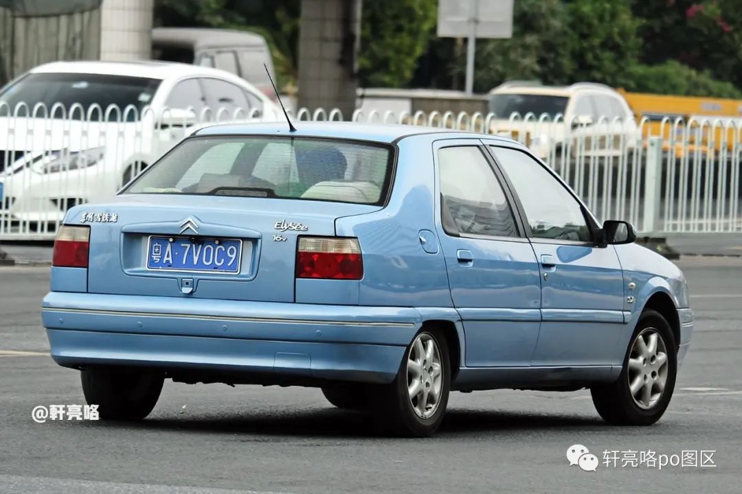 24年前的特供车 丨 两厢加个尾,神龙富康988/citro05n zx n23 