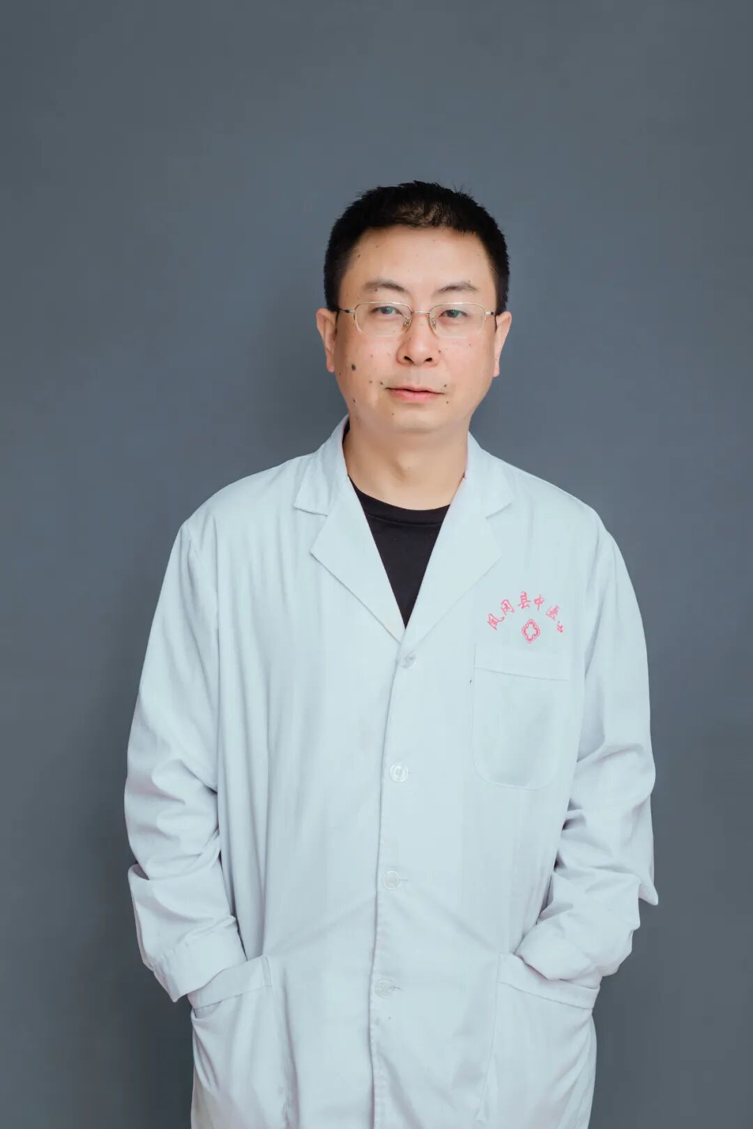 激光治疗仪治疗什么【学科动态】治疗“蚯蚓腿”，脉冲半导体激光治疗仪有优势_https://www.jmylbn.com_新闻资讯_第8张