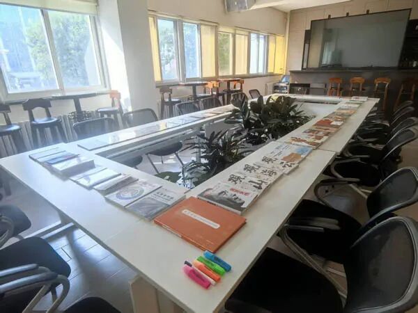 国文出版社成功举办“书说中国”图书展暨国际文化交流活动（图3）