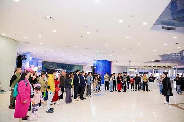 如花星海·贾伟KK艺术个展亮相水立方，演绎东方沉浸式星海史诗（图8）