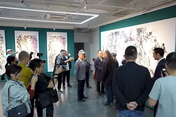 紫云承晖——李俊花鸟画作品展在《中国美术报》艺术中心开展（图4）