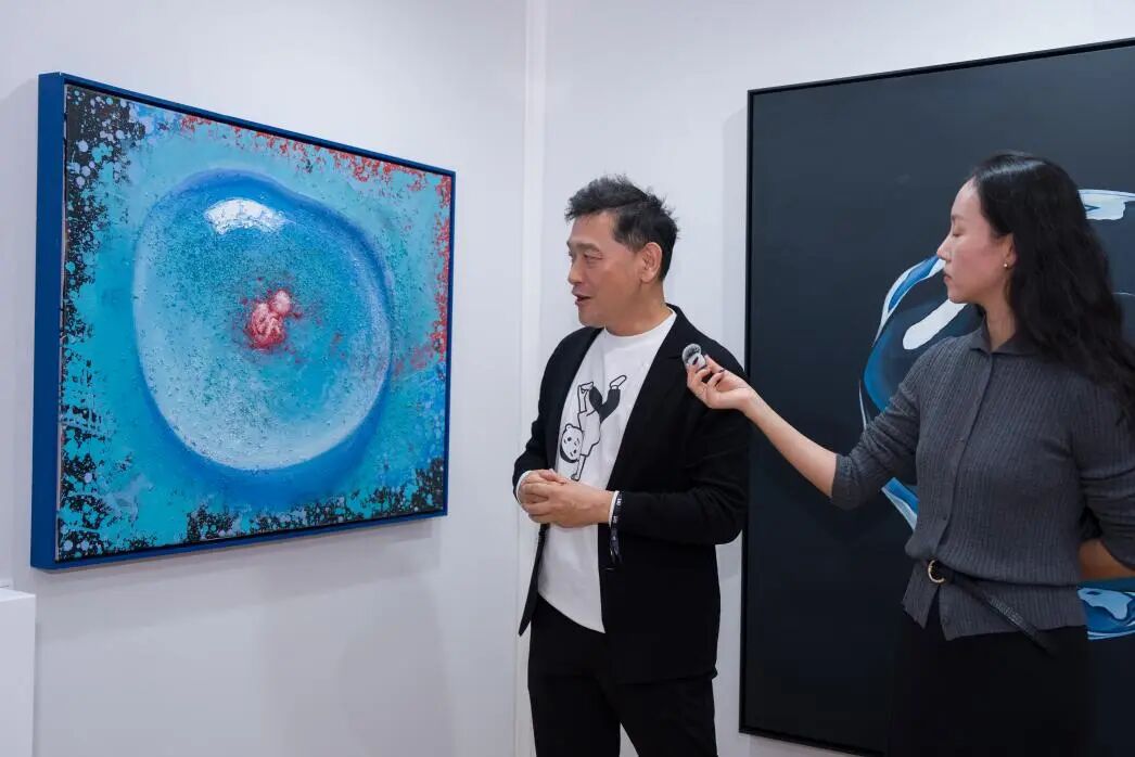 贾伟KK携“如花”系列亮相法国巴黎卢浮宫，东方治愈美学对话国际艺术现场（图14）