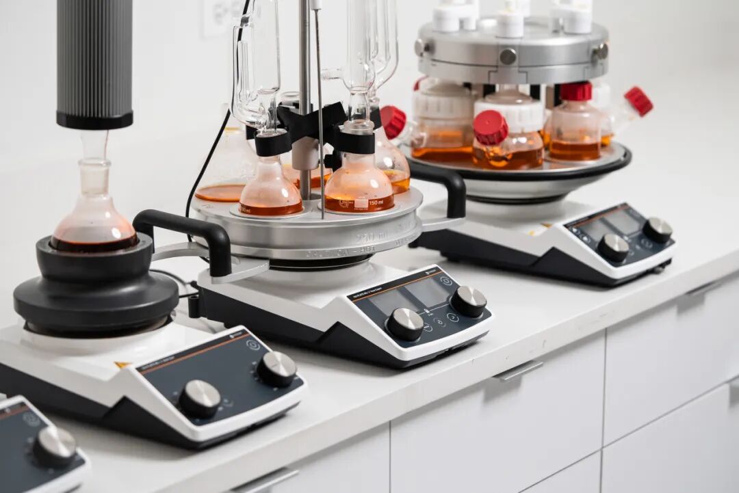 【磁力攪拌器】實(shí)驗(yàn)室加熱攪拌“多面手