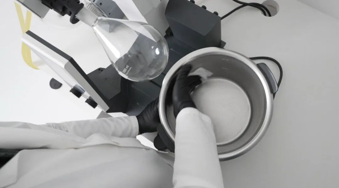 Heidolph旋轉(zhuǎn)蒸發(fā)儀如何賦能半導(dǎo)體行業(yè)發(fā)展？