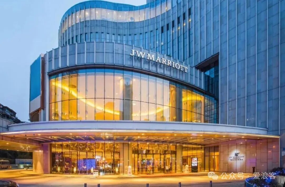 百夫长积分加赠30%万豪日航会籍互通 美团酒店券后套房低价