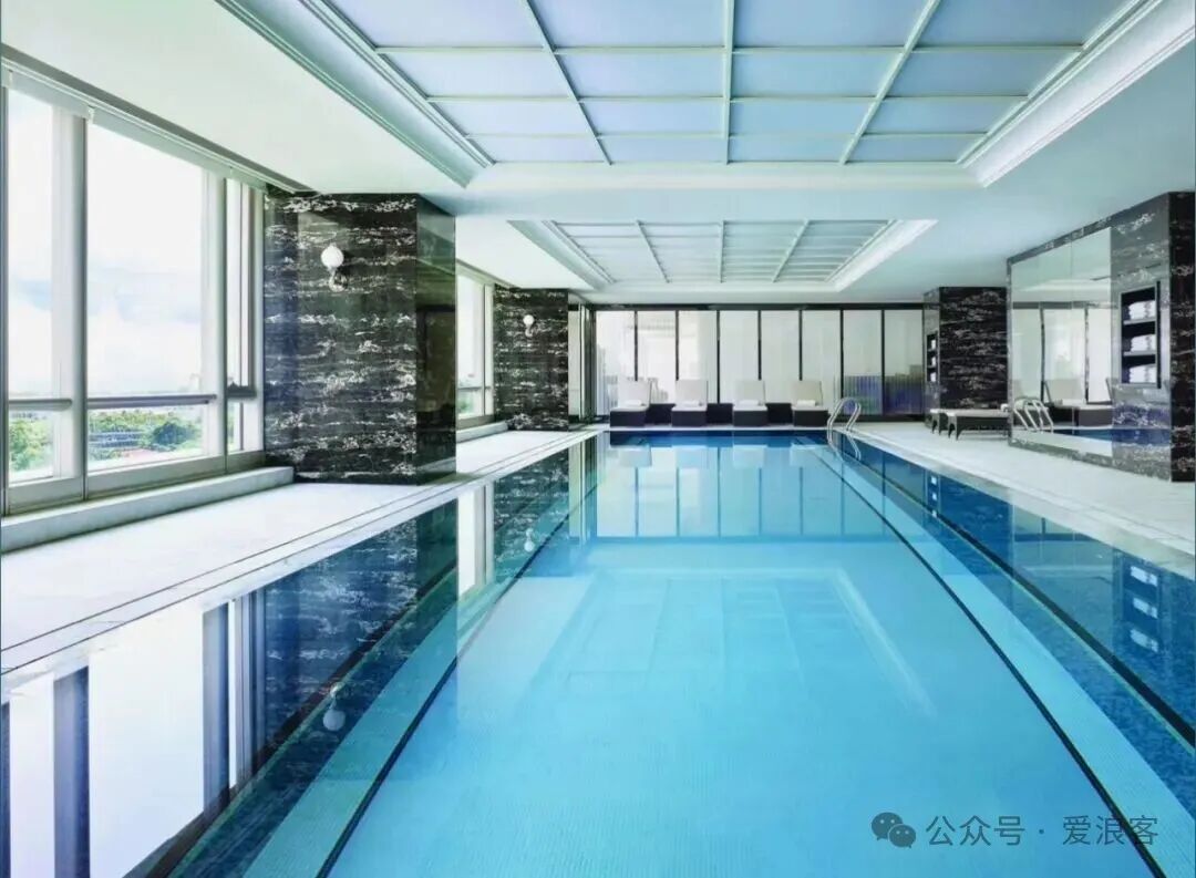 东航国内机票免费退改 里程66折 美团酒店团购449元两晚起