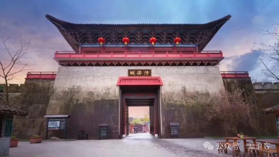 东航国内机票免费退改 里程66折 美团酒店团购449元两晚起