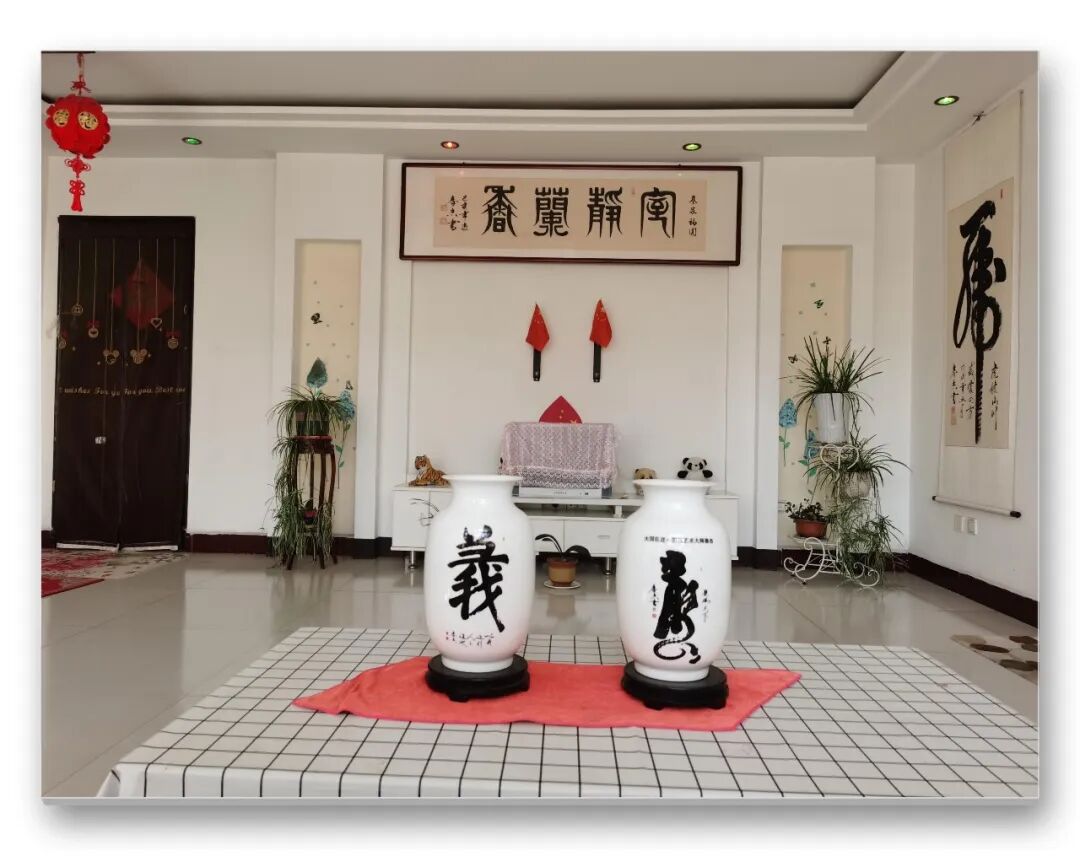 当代著名书法家秦杰——丹青传雅韵，翰墨迎华诞（图28）