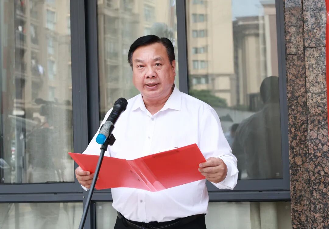 贺州市中医药管理局揭牌成立 - 公告栏 - 广西贺州市