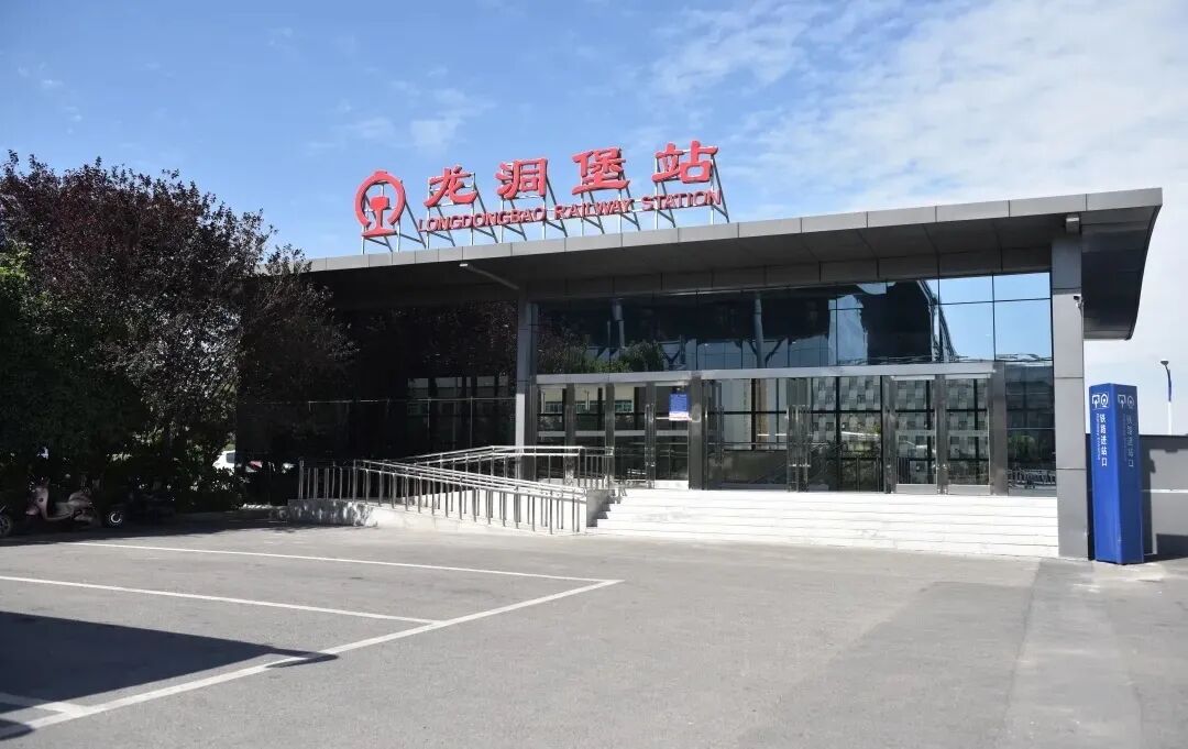 坐动车打“飞的”！川渝黔这些高铁站一“键”直达！