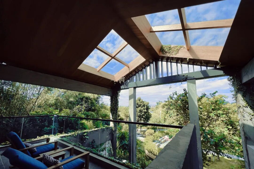 ������Ұ��ľƵ̫꣬�ʺ϶ȼ���