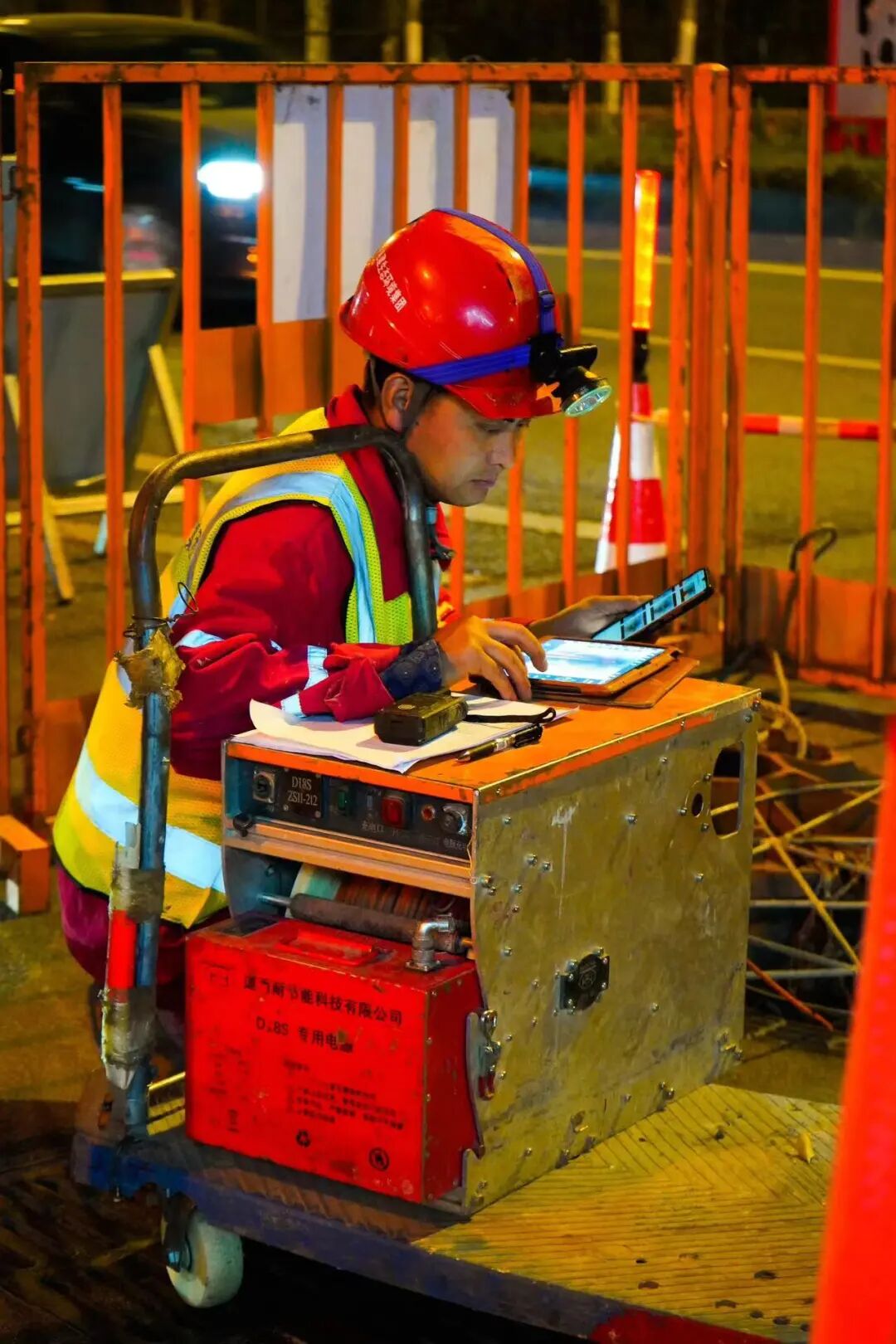 杨雯萍作品15戏剧学院周仪作品16戏剧学院庄晶晶作品"镜头下的劳动之