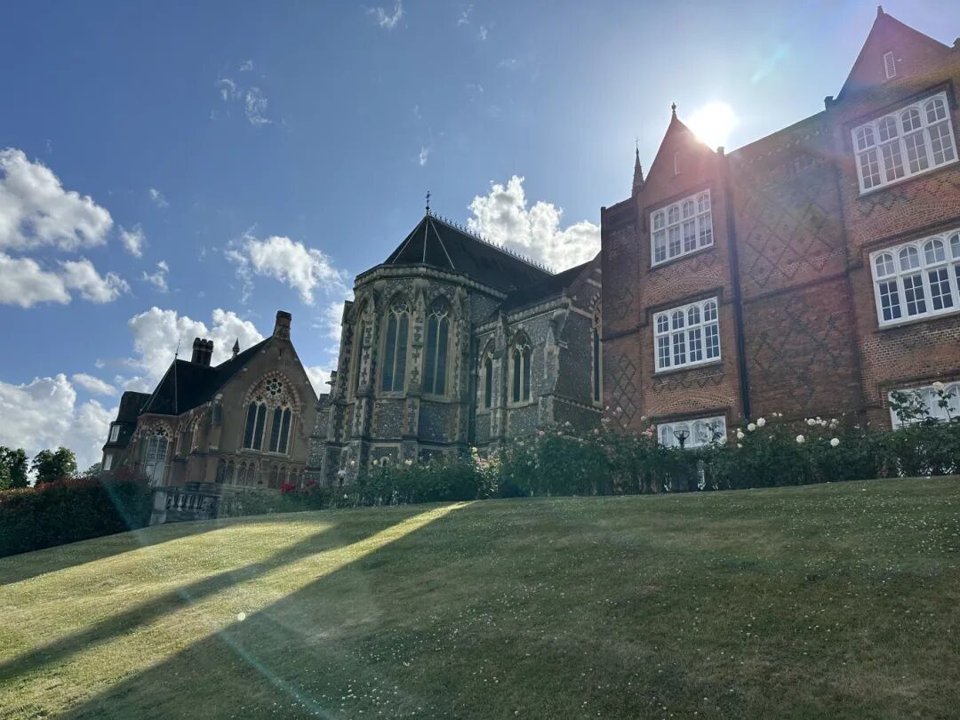 首相摇篮的哈罗公学卷娃营为何让家长拍案叫绝