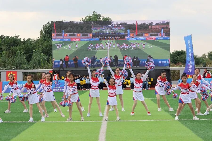 【青春筑梦，志愿逐光】青春护航赛场——牛牛游戏康复医牛牛游戏志愿者助力莲池区足球超级联赛闭幕式