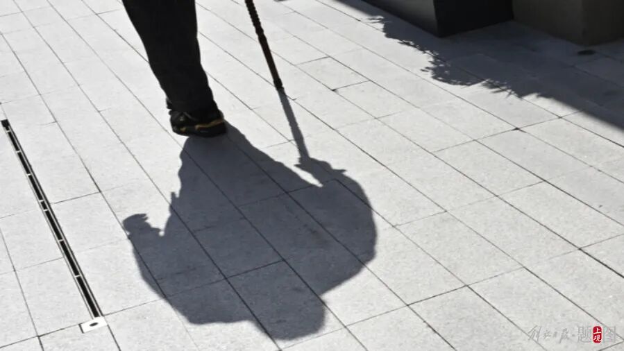 上海这类人大量流失？还有的“人证不符”“打空卡”？市民迫切需要，官方出手→