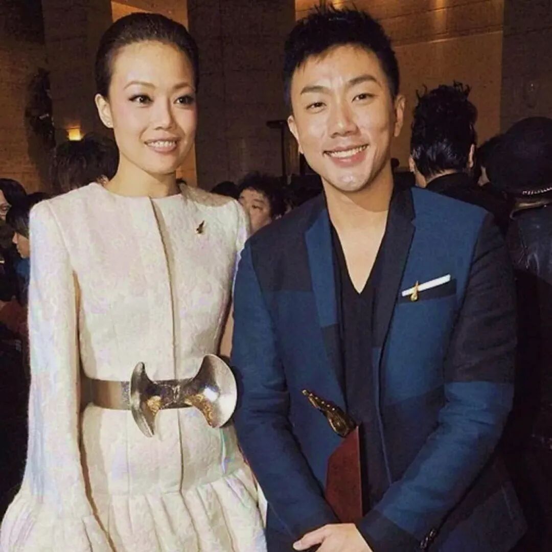 容祖儿四十四的生日会搞大了,老板杨受成都吃不消