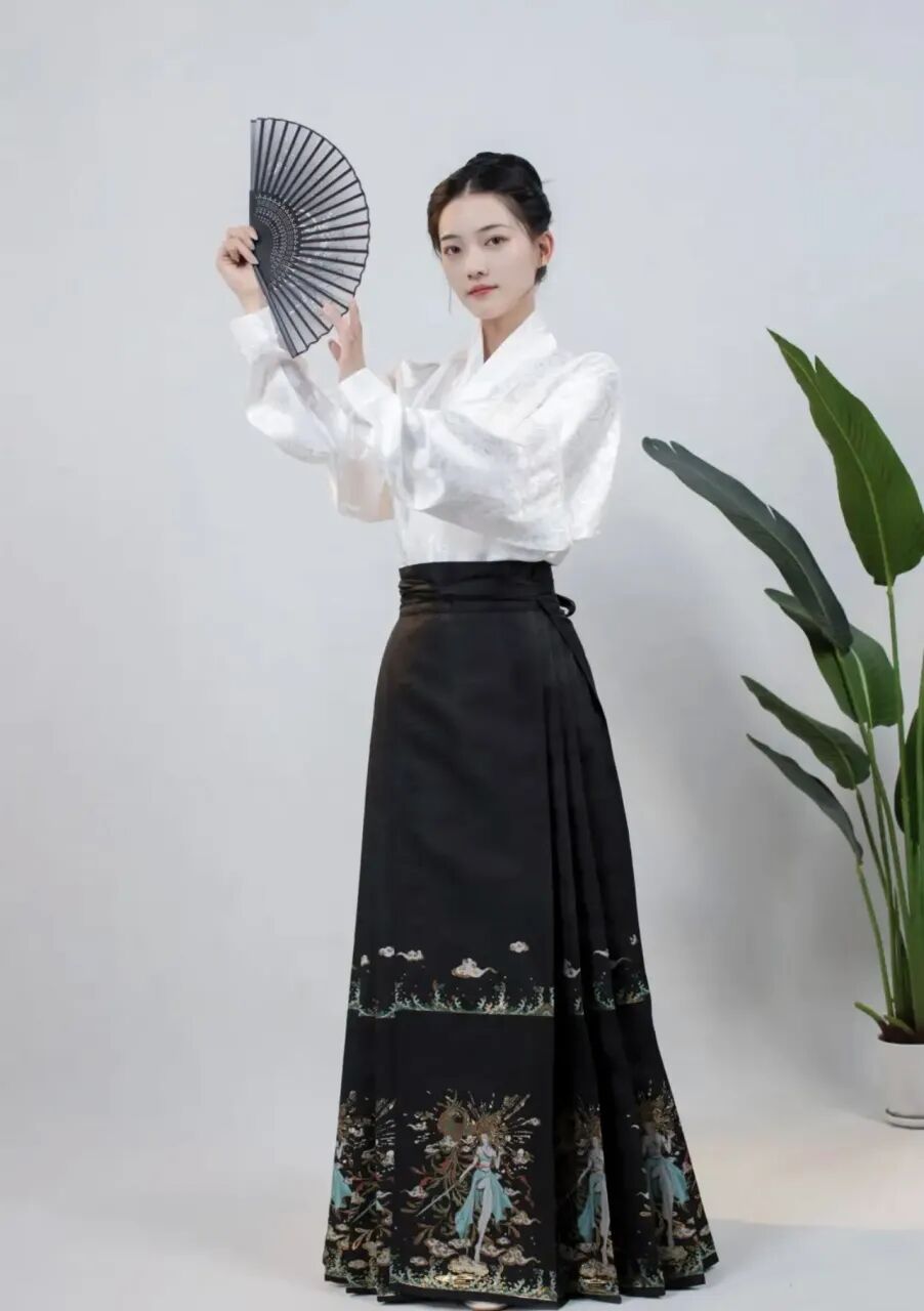 带你真正了解马面裙的由来和历史