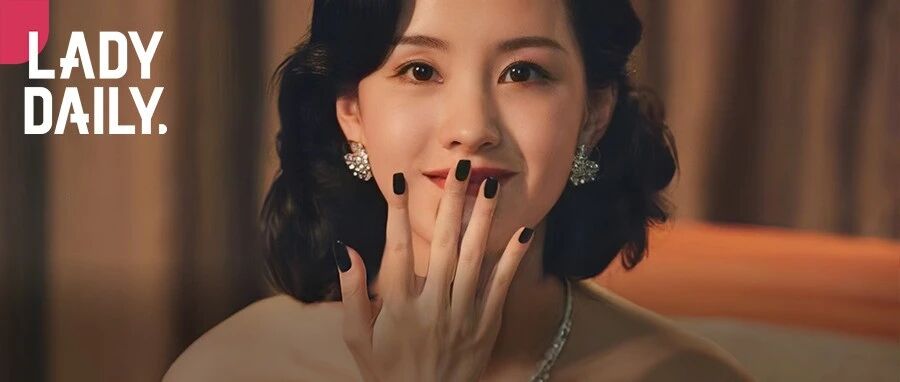 陈都灵背后果然有高人