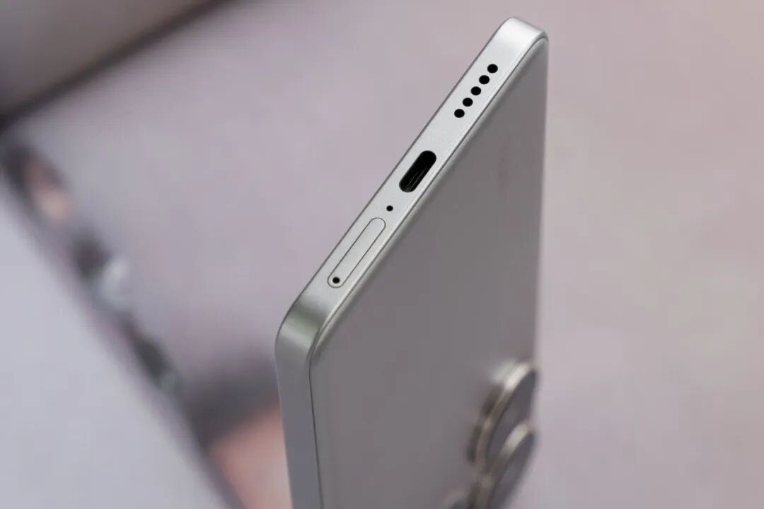 11月买手机，这3款性价比战神，近乎“无差评”