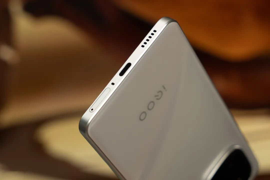 5款续航“顶级”手机揭晓