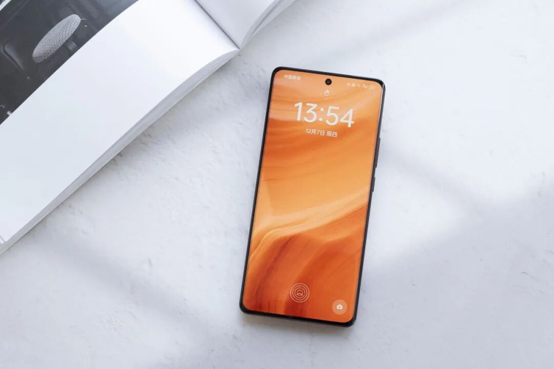 9.5分，这四款年中“黑马”手机可秒