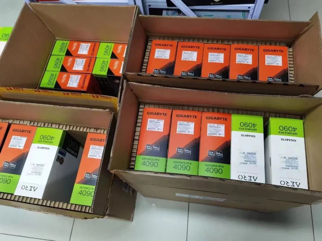 游戏卡？AI卡？4090告诉你，小孩子才做选择