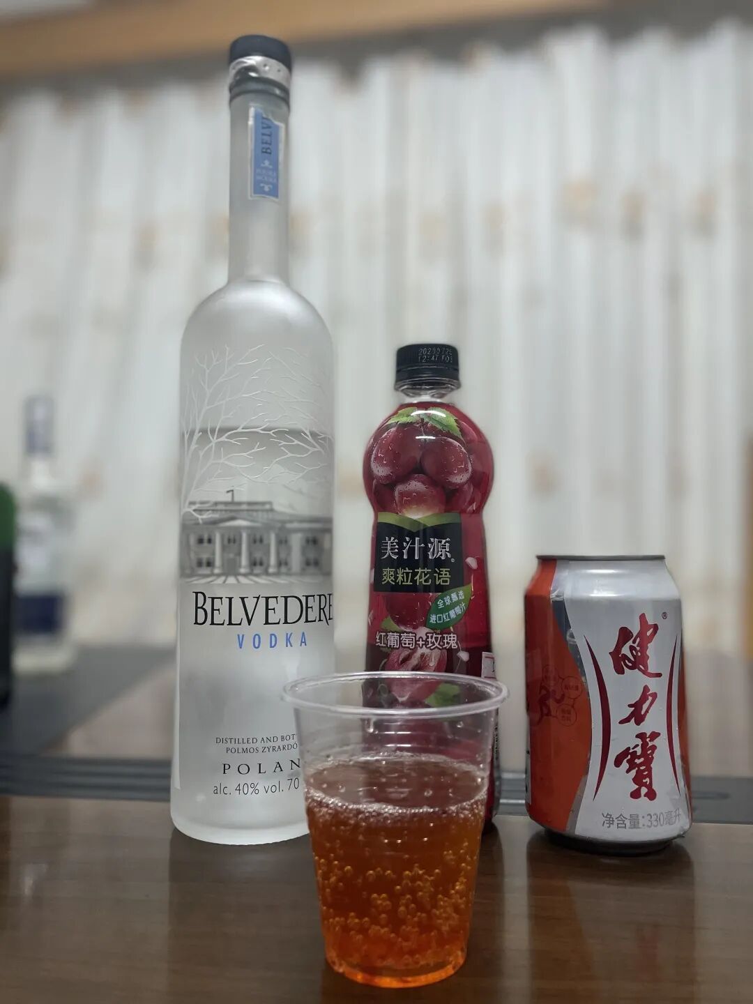 野格酒配什么饮料好喝_野格兑碳酸饮料_野格酒配可乐