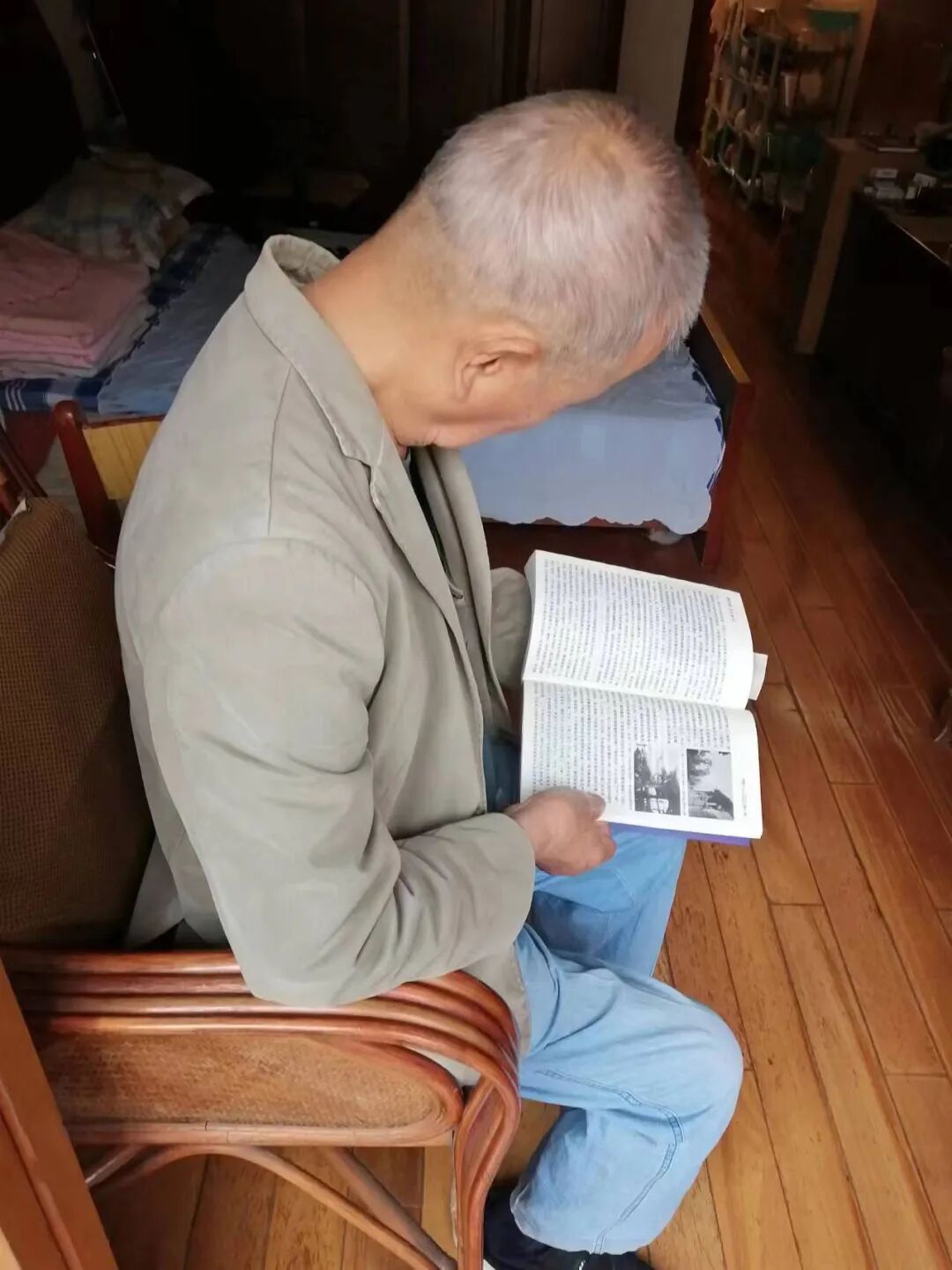 62岁与93岁,一对上海父子同居养老的12年