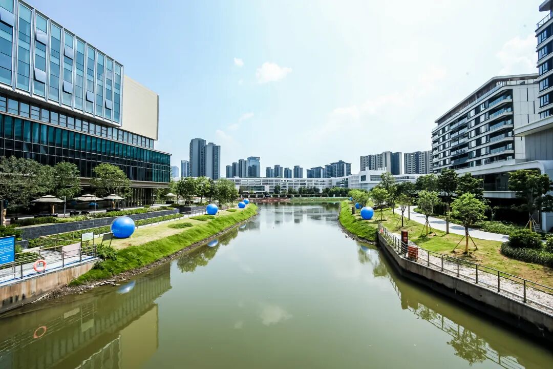 南沙茗筑水岸165-200㎡的大平层产品，只有66套！