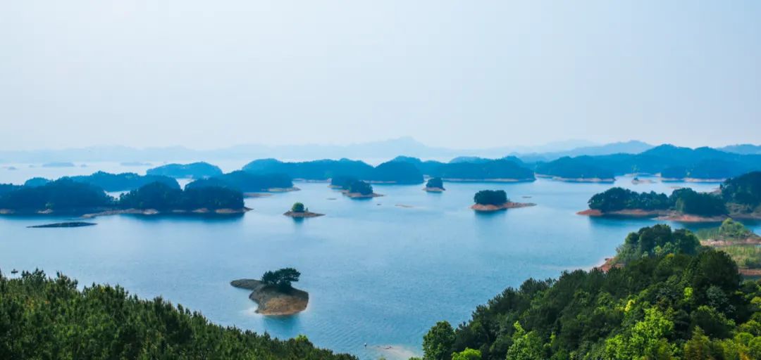 別再去西湖了，杭州周邊這些寶藏景點清涼又驚艷！ 旅遊 第8張